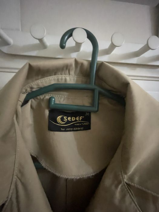 Продам тренч (произв Турция).