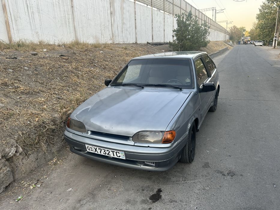 Lada Ваз 2108.