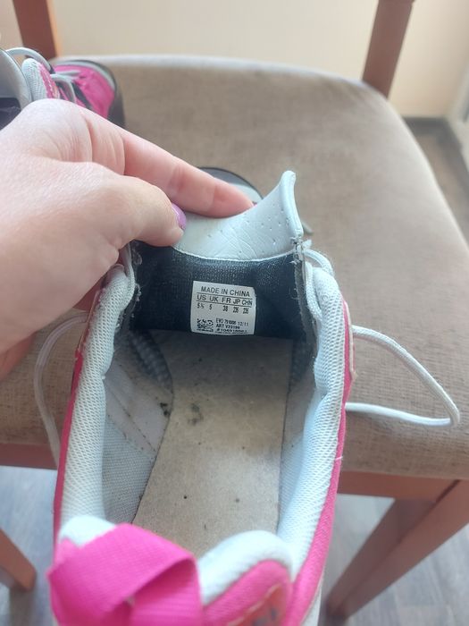 Маратонки Adidas Traxion 38 номер