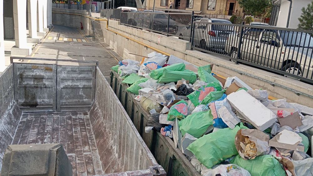 Вывоз Мусор контейнер 20м3,  Вывоз мусора 24/07 контейнером