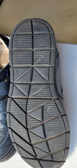 Продам ботинки tiflani за 8000