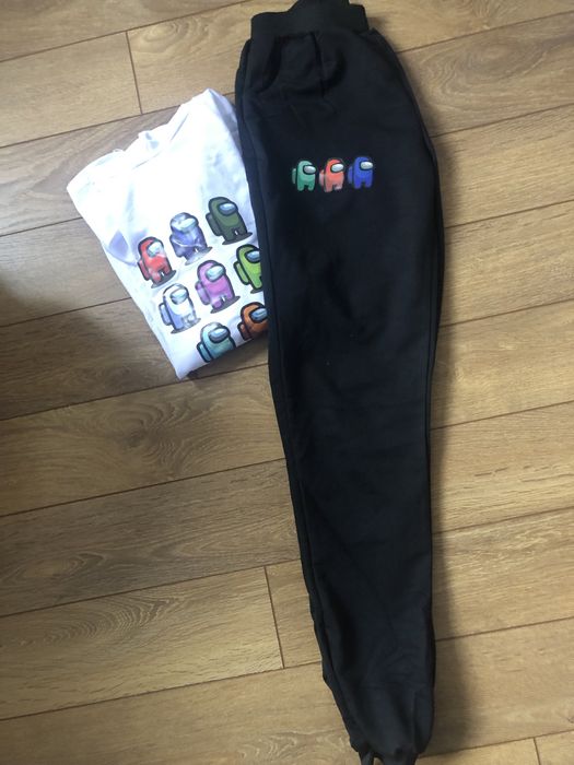 Блуза с качулка Among us