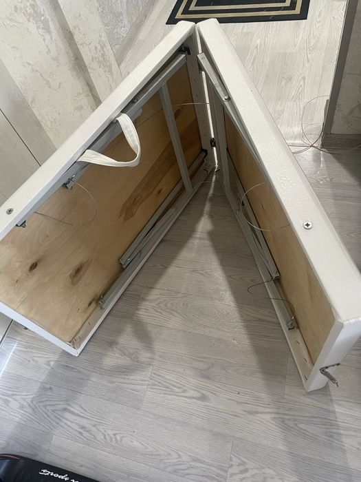 Продам кушетку чемодан