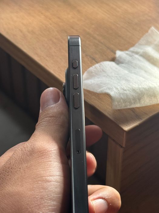 iPhone 15 pro Black 128gb