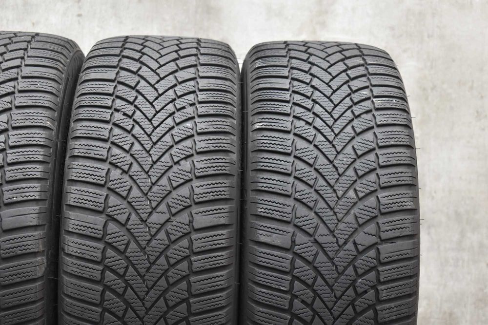 Зимни гуми 235/45/18 Bridgestone