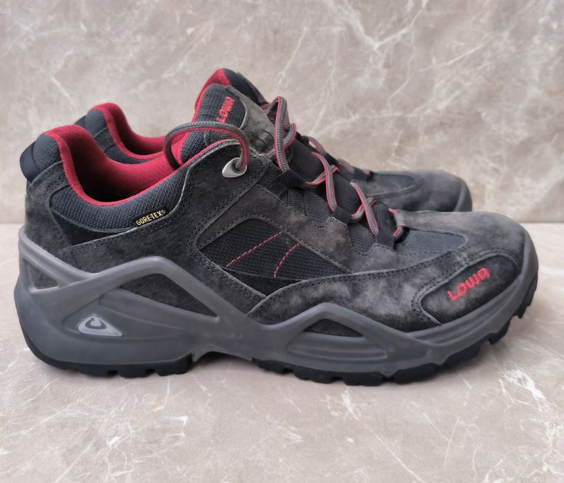 Мъжки обувки Lowa  номер 45,5