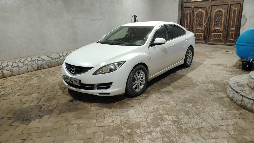 Mazda 6 srochna sotiladi