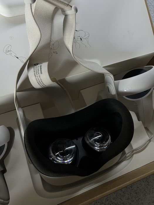 Очки виртуальной реальности Meta Quest 2 Oculus