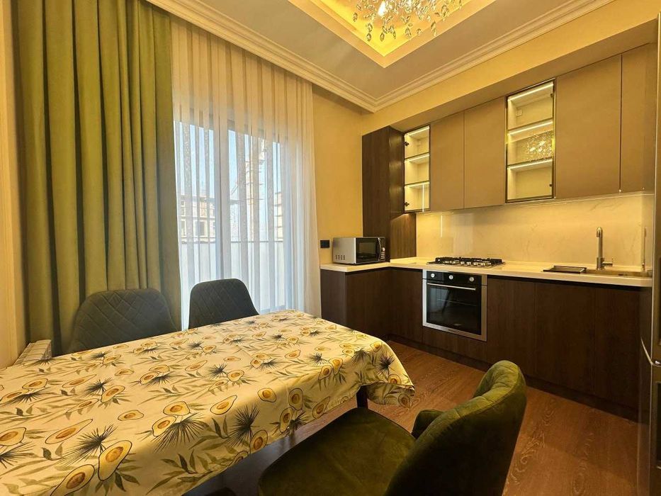 3-комн. квартира 90 м², ЖК Nur, Ц-5, м. Минор, 13/5/16