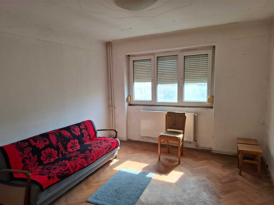 De vanzare apartament cu doua camere