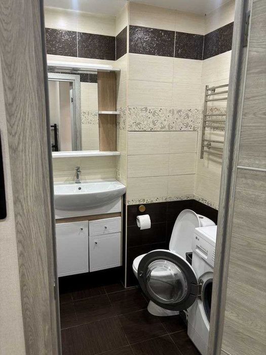 Срочно сдам уюную 1 ком кв-ру 3/9 Яшнабад Ор-р Парк Ашхабад А2