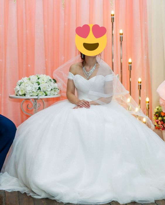 Свадебное платье