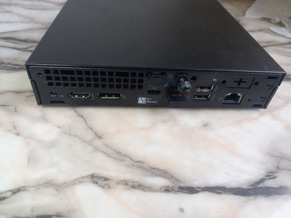 Мини компютър Dell 3070 Micro Intel Core i5-8500T 12gb ssd+hdd 4k