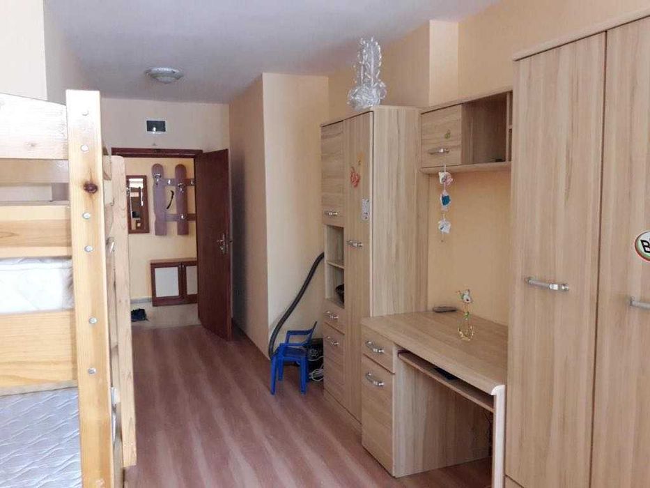 Дава се под наем Тристаен апартамент в Бургас, Лазур - 97 кв.м за 600 € - Снимка #2