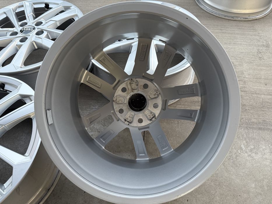 4бр. ПОЧТИ НОВИ 17” ОРИГИНАЛНИ Джанти 5х112 за -AUDI/VW/SEAT/SKODA/VAG- 6,5Jx17H2, ET43