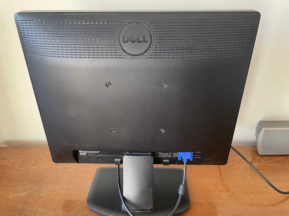 Монитор Dell 19 инча