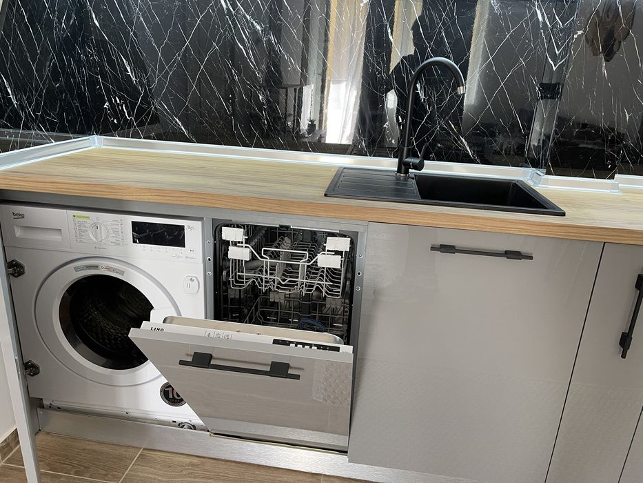 Дава се под наем Двустаен апартамент в Русе, Център - 62 кв.м за 453.9 € - Снимка #14