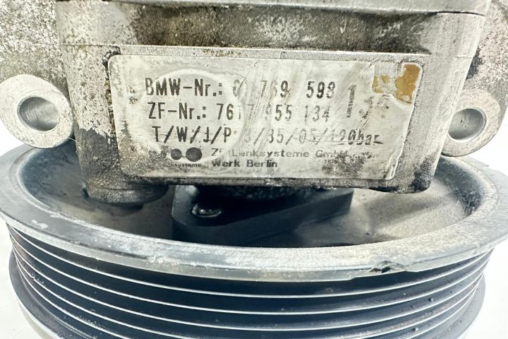 Pompa servodirectie  7617955134 BMW Seria 3 E90/E91/E92/E93