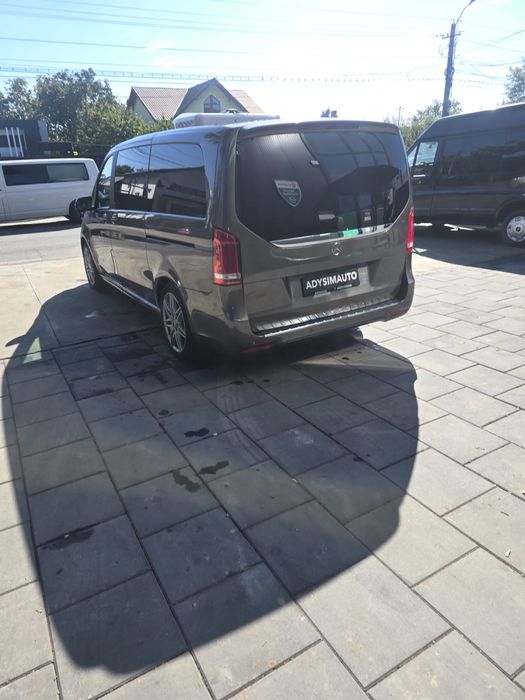 Mercedes V klasse v220 dric funerar frigorific