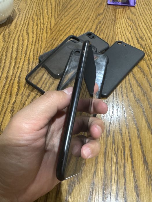 Iphone SE 2020 на 64 gb