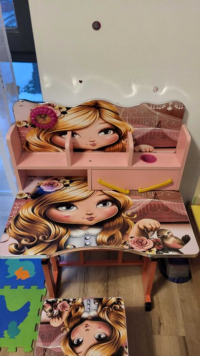 Birou copii MDF cu inaltime reglabila - Model printesa