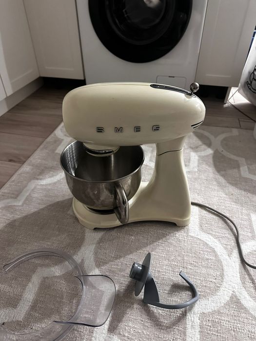 Продам Миксер SMEG