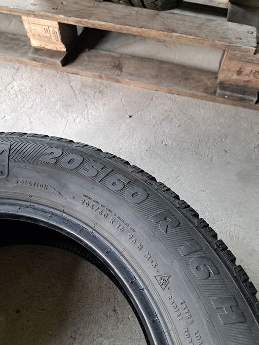 4 anvelope M+S 205 60 r16 Semperit