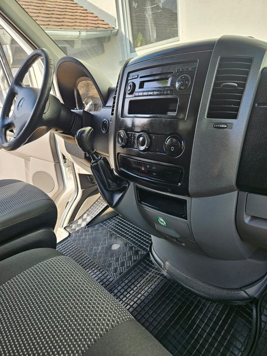 Mercedes sprinter