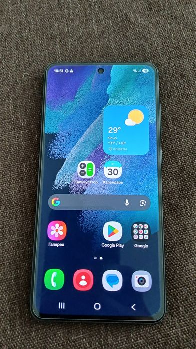 Продам Самсунг S 21 FE 5G