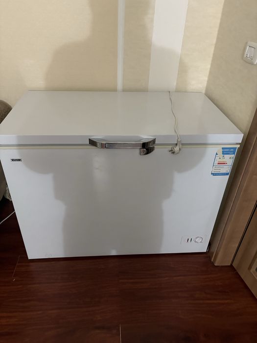 Морозильная ларь 330л