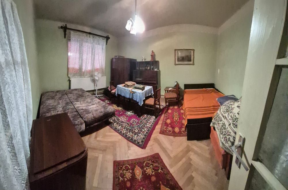 Casa de vânzare Sărmașu- Mures 60.000 E