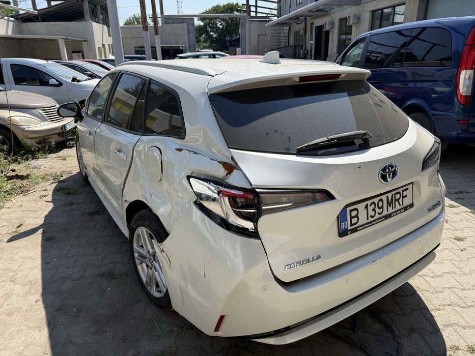 TOYOTA Corolla 2021 — imagine 4
