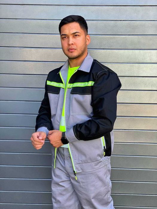 Яркая спецодежда для рабочих, строителей