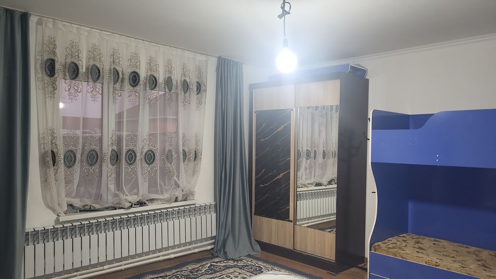 Времянка жалға беріледі. Хозяньмен.