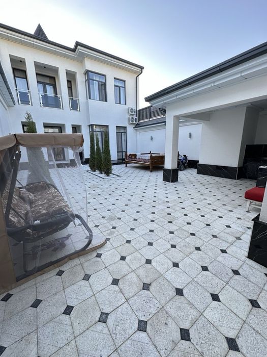 Nazarbek , Harakat  3 sotok  8 xona