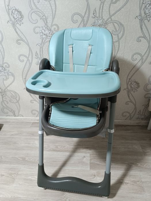 Стульчик для кормления  15000
