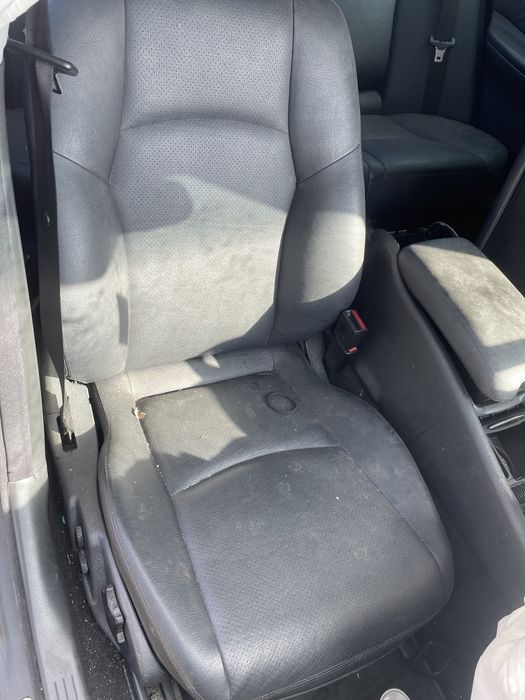 Mercedes W203 / 220 / 180 / harman/cardon / на части