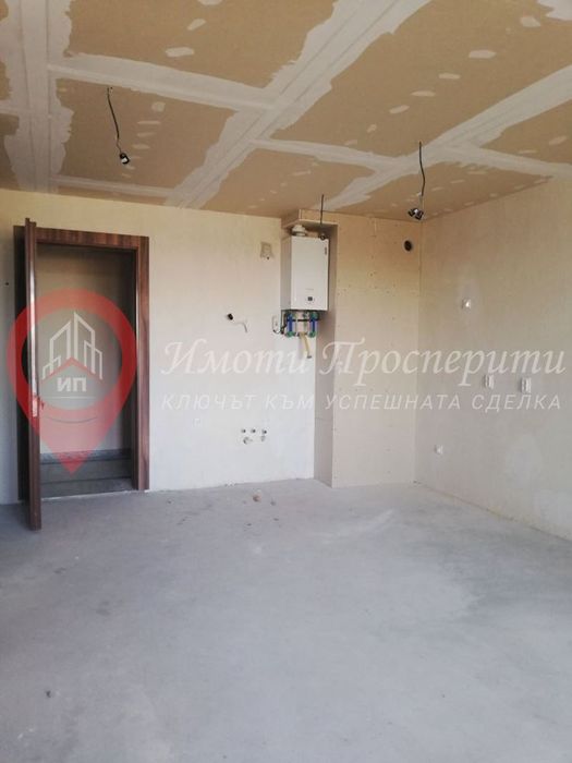 Продава се Двустаен апартамент в София, Хладилника - 70 кв.м за 3072 €/кв.м - Снимка #1