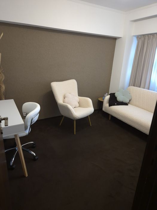 Rezervă cabinet pentru ședința de psihoterapie/consiliere pe zi- ușor