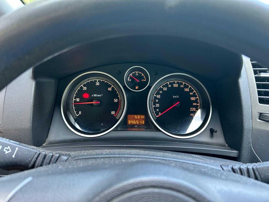 Opel Zafira B 1.9