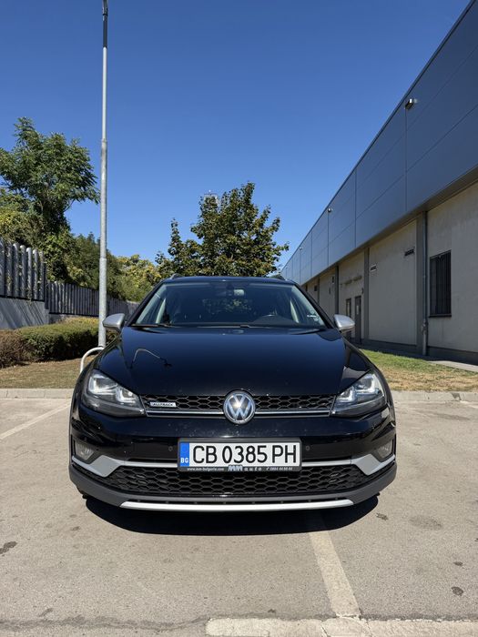 VW Golf Alltrack 4x4  2015г.