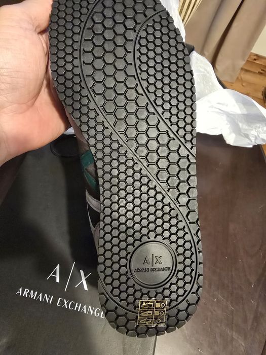 Vand adidasi Armani Exchange mărimea 44 originali
