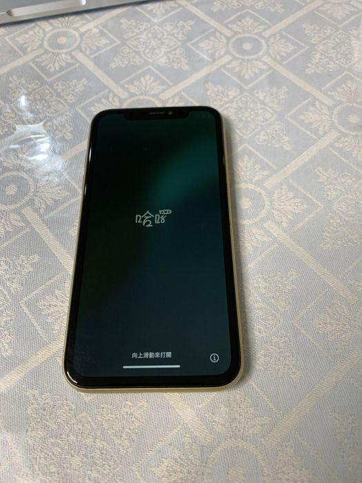 iPhone XR 128 ГБ, жёлтый