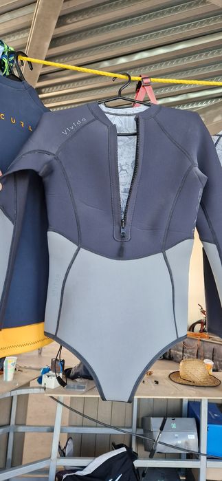 Costum neopren cu 2 fete vivida