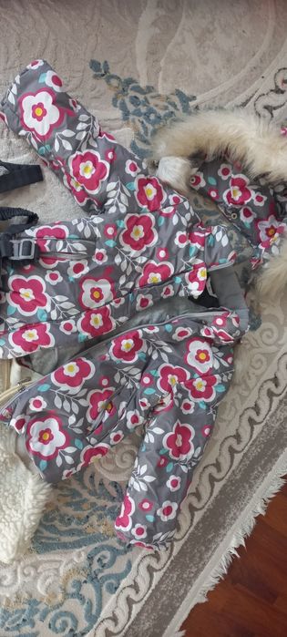 Продам детский зимний комбинезон