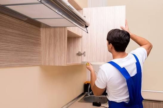Мастер по установке мебели под ключь