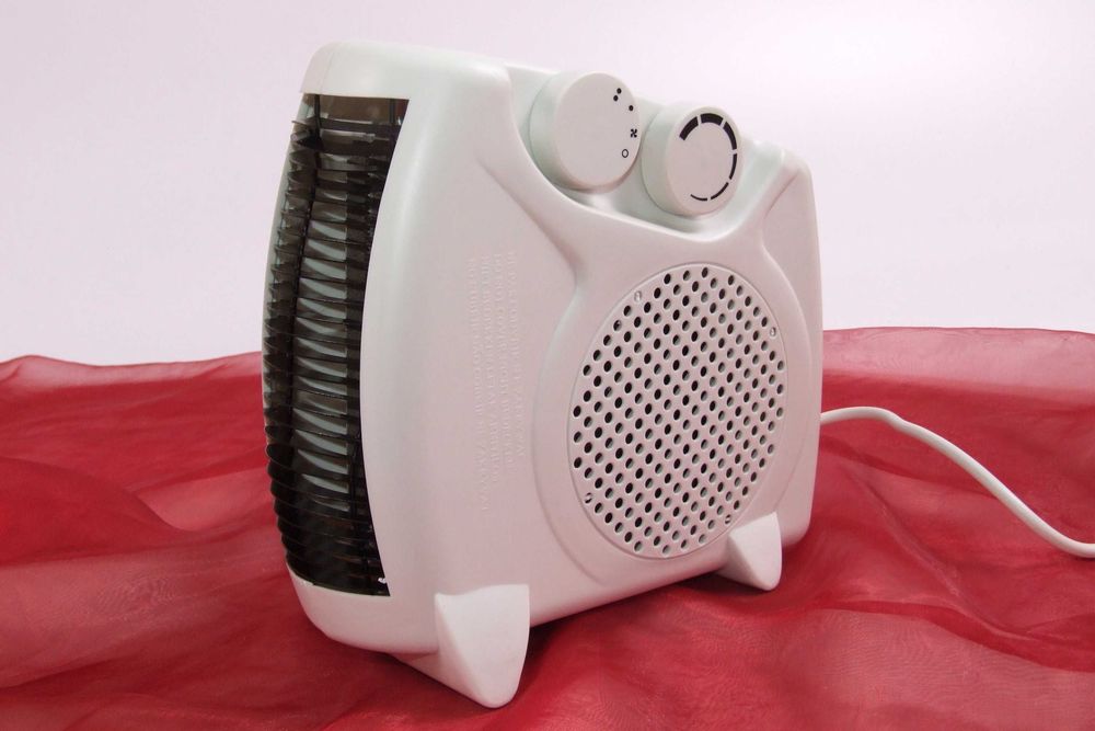 Aparat de climatizare DHS England, 2 trepte, racoreste sau incalzeste camera imediat, NOU