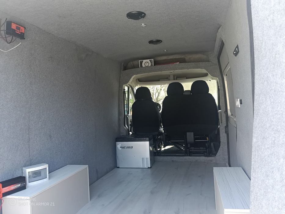 Vând duba Citroen jumper 2.2 hdi 120 hp conversie în autorulotă