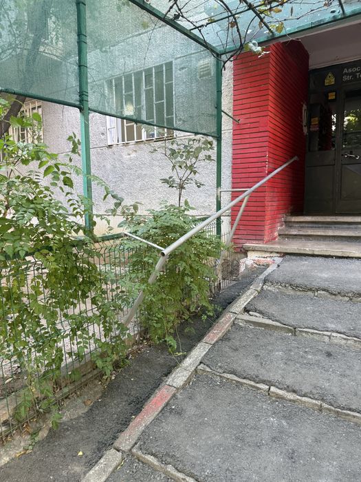 Apartament 2 camere parter