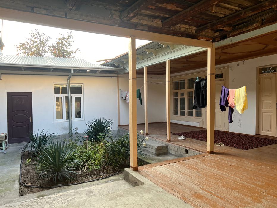 Продаю свой дом 1,5 соток. В центр Луначарского